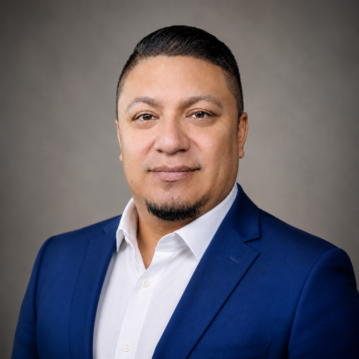 Johnny Hernandez, Owner of Affordable Roofing
