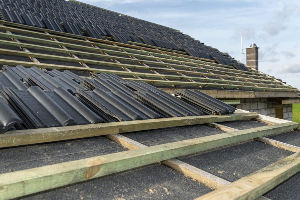Choosing the Right Roofing Materials - Climate Considerations